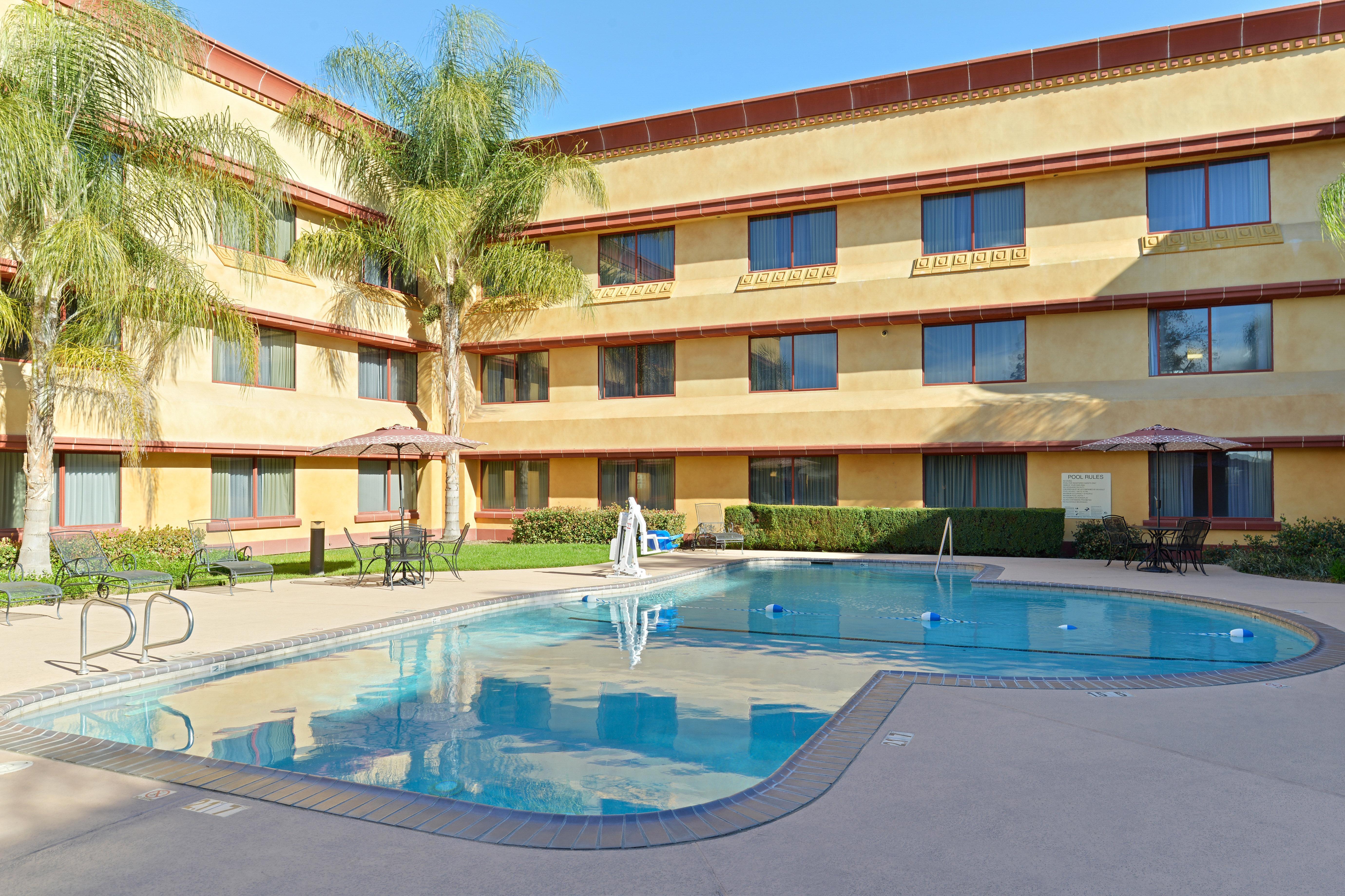 Holiday Inn Rancho Cordova - Northeast Sacramento, An Ihg Hotel Exterior photo